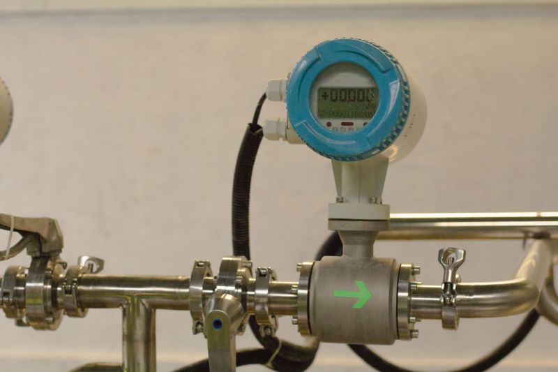 Pressure Monitoring Devices